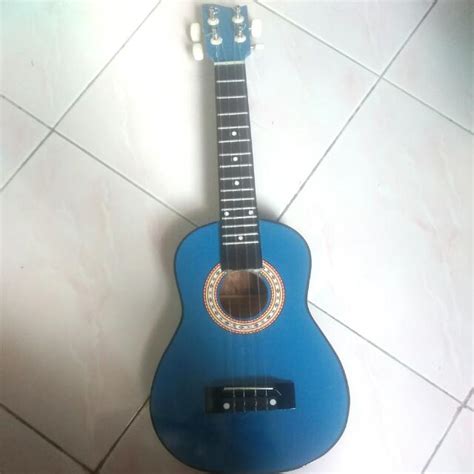 Ukulele Kentrung 4 Senar Musik And Media Alat Di Carousell