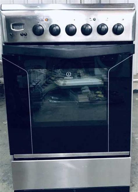 Плита электрическая Индезит стеклокерамическая | Festima.Ru ...