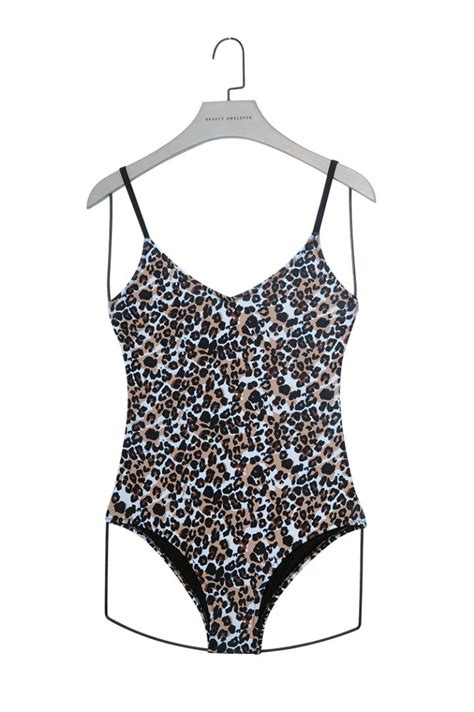 Buse Terim Sezonun En Ok Dikkat Eken Bikini Ve Mayo Modelleri