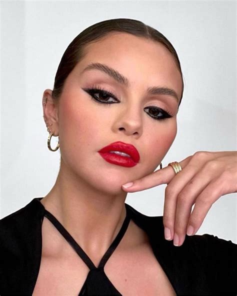 Las Naked Nails Son Todo Lo Que Necesitas Para Lucir Un Estilo Natural Y Sofisticado Glamour