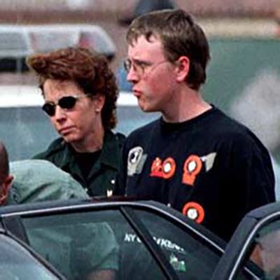 1999 : Aftermath of the Columbine High shootings