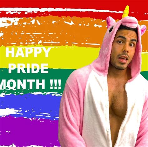 Un médico gay y muy cachas se hace viral por vacunarse contra la covid descamisado Shangay