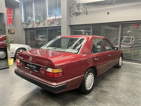 Mercedes Benz W124 200e 1994 Ray Motors