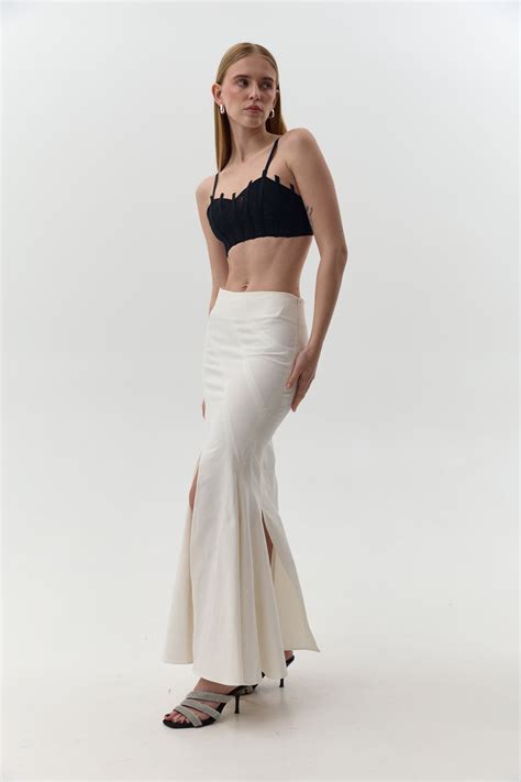 Ні грама драми. Одяг і прикраси з українськими сенсами і корінням.