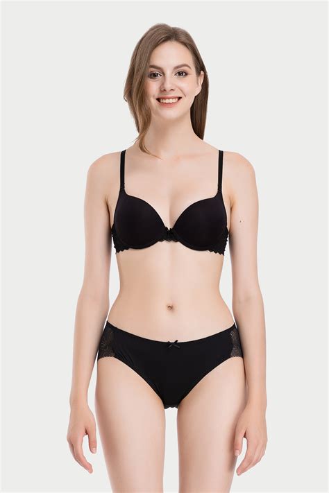 Quần lót bikini nữ Misaki trơn phối ren dáng cơ bản M1010 Vera Vietnam