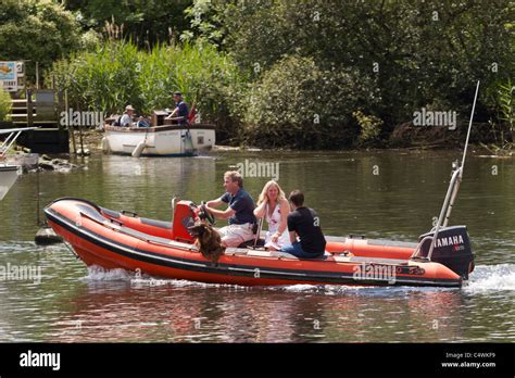 Rib Speed Hi Res Stock Photography And Images Alamy