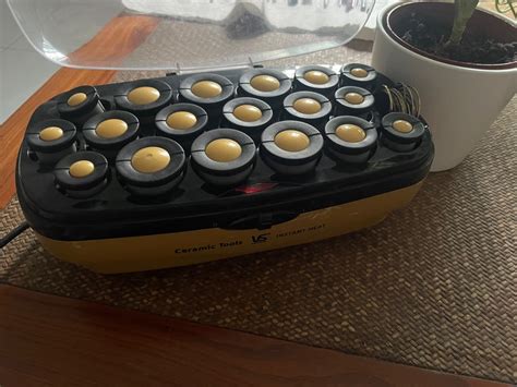 Vs Sassoon Hot Rollers Beauty Personal Care Hair On Carousell