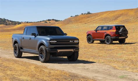 Official Scout Ev Pickup And Suv Debut W Gas Range Extender 4x4 Bof