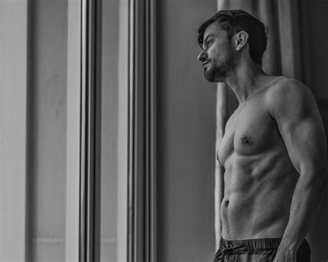 Shirtless Bollywood Men Kunal Khemu In Bed Actor Topless Hot Bod