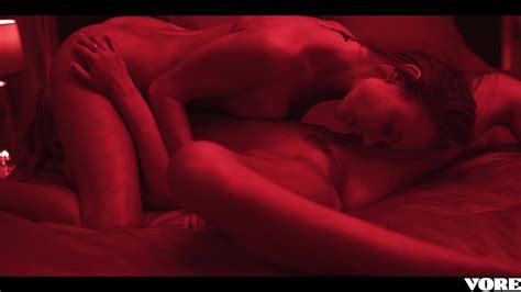 Roommates Lesbo Sex Ends With Vore TRAILER Vidéos Porno Gratuites YouPorn