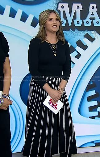 Wornontv Jennas Black Contrast Stripe Skirt On Today Jenna Bush