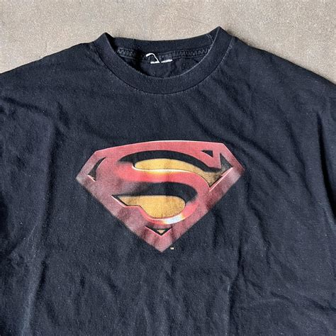 Vintage Superman Logo T-shirt 📏Size- 21.5x28 🎨... - Depop