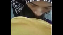 Bokep jilbab nyepong-video viral terlengkap