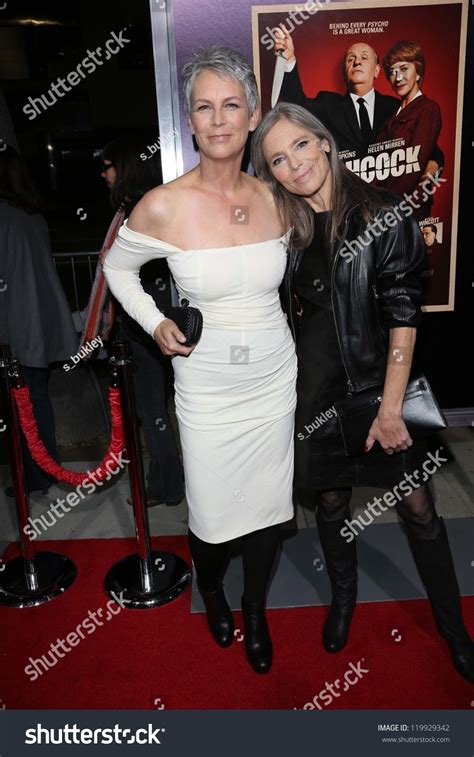 Jamie Lee Curtis And Sister Kelly Curtis At The Hitchcock Los Angeles