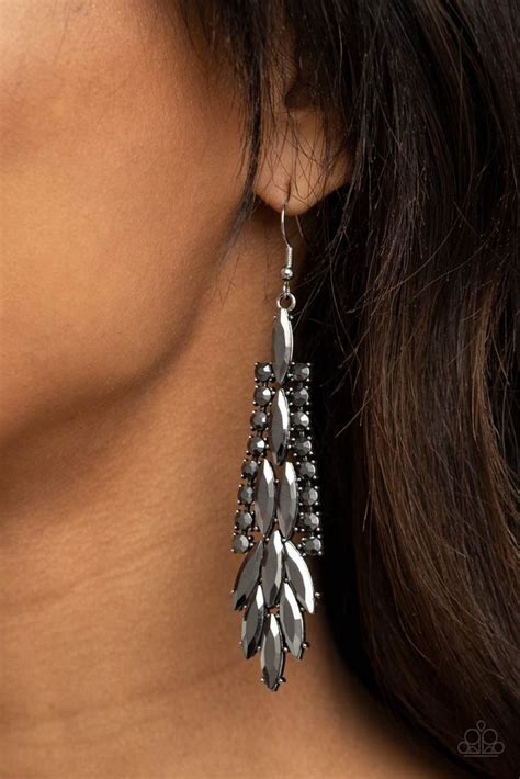 Paparazzi Crown Heiress Silver Studio Bling By Glam With Mack