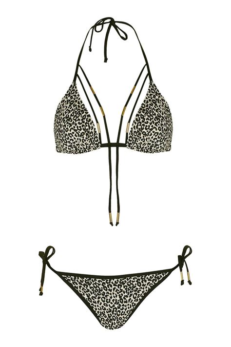 Penny Lancaster Shows Off Her Bikini Body On Sun Soaked Holiday With Rod Stewart Daily Mail Online