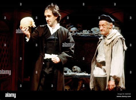 Hamlet Theatre Lighting Hi Res Stock Photography And Images Alamy