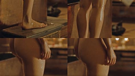 Emilia Clarke Naked Photos The Fappening