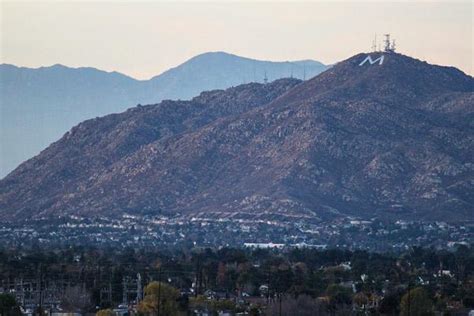 Moreno Valley Car Rental - Top Choices - Airport Rentals