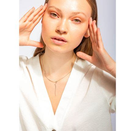 8 Hot Sexy Francesca Dougan Bikini Pics