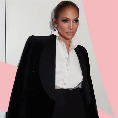 Jennifer Lopez S Latest Manicure Isn T White Nude Or Pink It S Somehow All Three See
