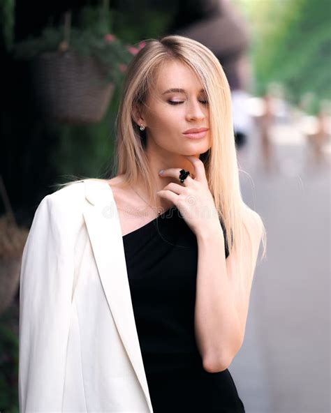Sensual Blonde Girl Portrait Street Shooting Stock Image Image Of Lady Female