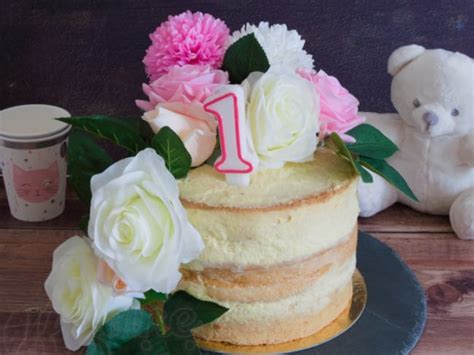 Le Naked Cake Aux Fruits Rouges Recette Par Karine Cuisine