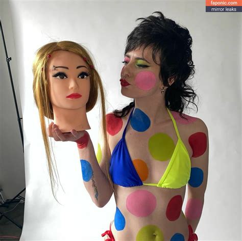 Sarah Sherman Aka Sarah Squirm From Saturday Night Live Nude Leaks