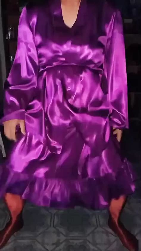 Dance In Satin Purple Shemale Ladyboy Ladyboy Porn Feat Satinhot XHamster