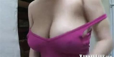 Amateur Downblouse Oops Tnaflix