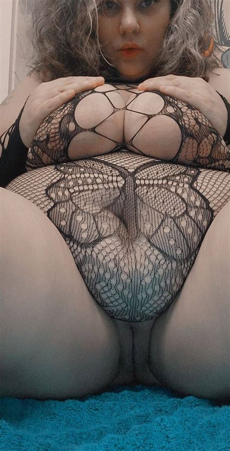 Want To See More Of This Slutty Curvy BBW Come Join My Onlyfans And See Over 1 5k Dirty Pics