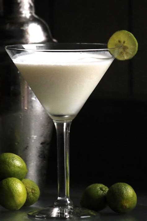 Key Lime Pie Martini With Coconut Rum And Vanilla Vodka Happy Hooligans