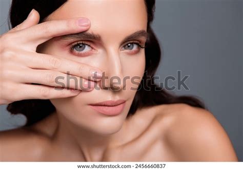 imágenes fotos de stock objetos en D y vectores sobre Sexy mature grey haired nude women