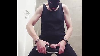 Cum On My Sneaker XVIDEOS