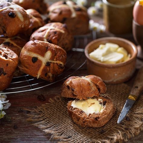 Homemade Hot Cross Buns IGA Marketplace