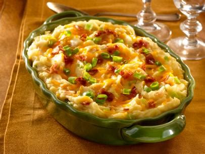 Creamy Mashed Potatoes Recipe | Ree Drummond | Food Network