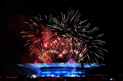 F Te Nationale O Voir Les Feux D Artifice Du Juillet Dans La Loire