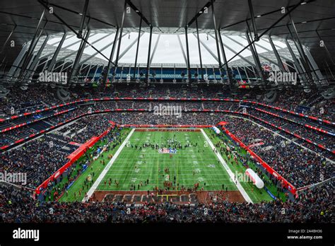 Tampa Bay Buccaneers Stadium Hi Res Stock Photography And Images Alamy