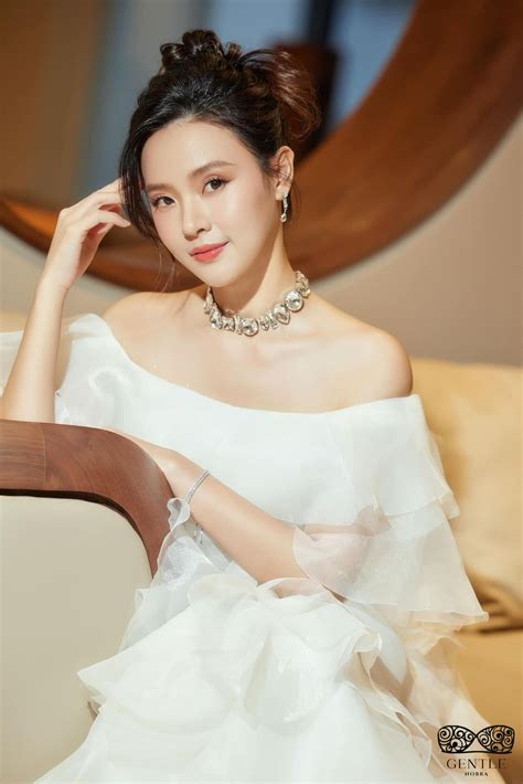 Tổng hợp 87 ảnh Midu bikini flex body nuột nà nóng bỏng