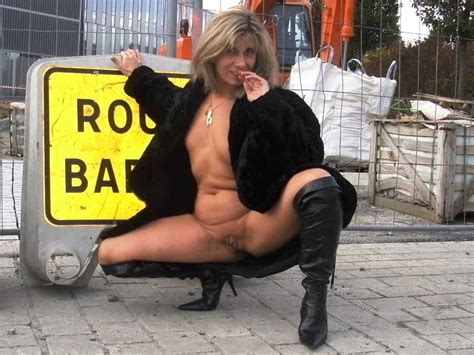 Lisa Flashing Outdoor Porn Pictures XXX Photos Sex Images PICTOA
