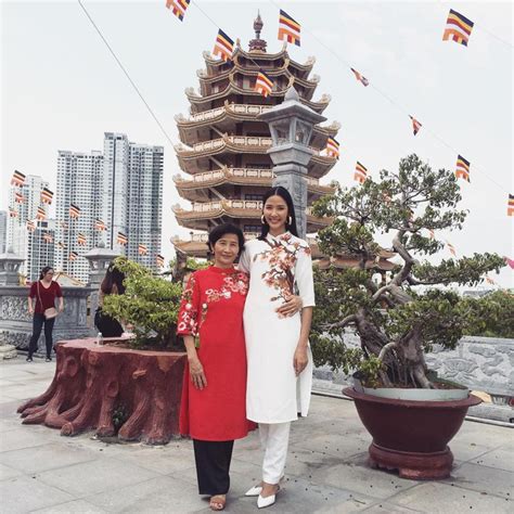 Th Nh Th I Quen C M Ng T T L T Sao T I Hot Girl Vi T L I Di N O D I T Ng B Ng