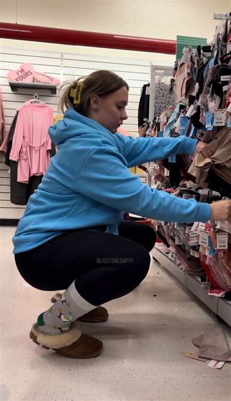 Demon Squatting Blonde In Leggings Spandex Leggings Yoga Pants Forum