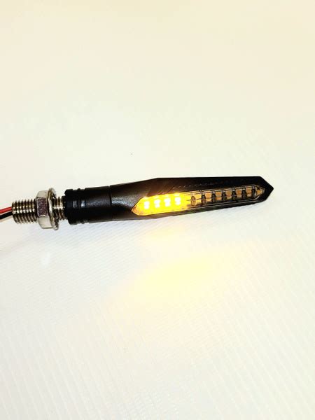 Поворотники для мотоцикла светодиодные (Led 12 SMD) БЕГАЮЩИЕ ОГНИ на ...