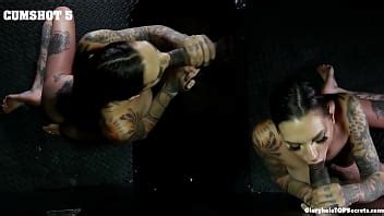 La MILF Rocky Drena 7 Grossi Cazzi Nel Gloryhole In POV XVIDEOS