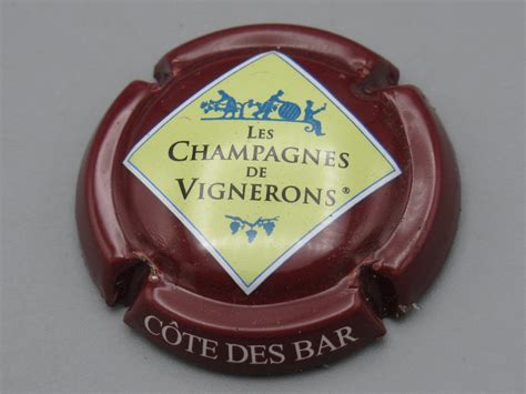 Les Champagnes De Vignerons Muselet Bordeaux Passion Miniatures