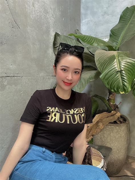 Diễn viên Việt tuần qua Quỳnh Kool Lã Thanh Huyền diện bikini bỏng