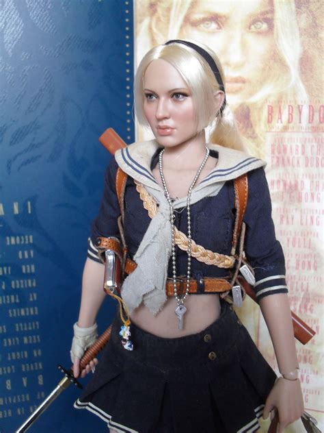 Omochanoruumu La Habitaci N De Juguetes Baby Doll Hot Toys