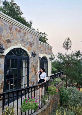 Hoa Tường Vi Hot girl Nóng Cùng World Cup không chỉ xinh mà còn giỏi