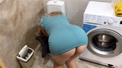 Ο πανέμορφος κώλος μιας ώριμης MILF δημιουργείται για πρωκτικό xHamster