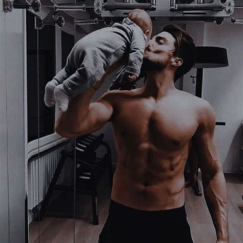 it ends with us || ryle kincaid | Italian mafia aesthetic, Childhood